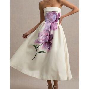 Elegant Floral Strapless Dress
